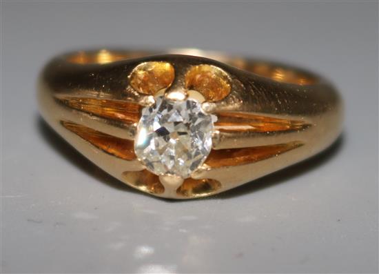A George V 18ct gold and claw set solitaire old cut diamond ring, size O.